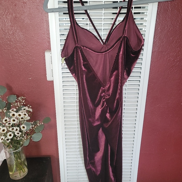 Dress - Picture 2 of 2